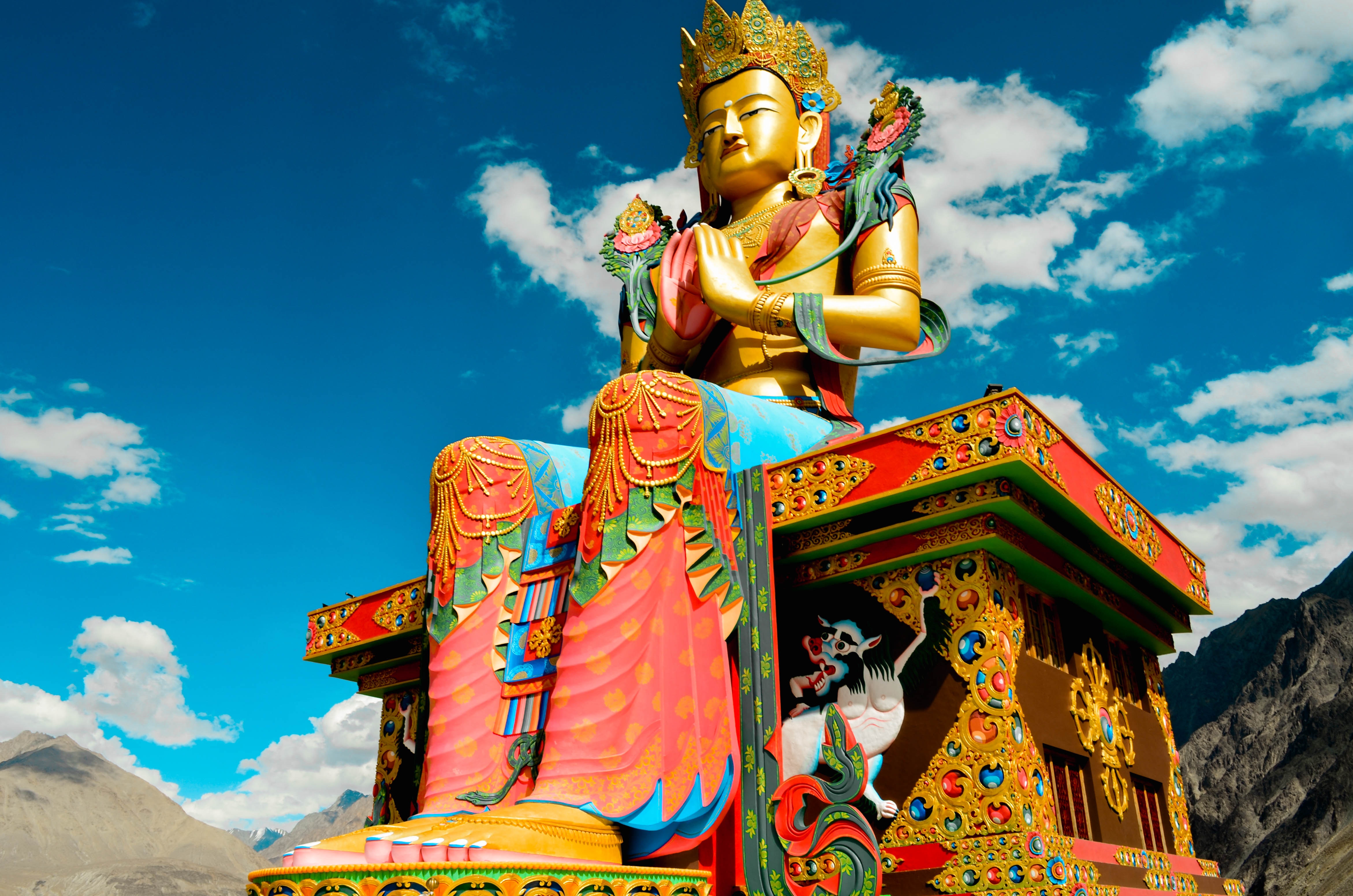 8 NIGHTS 9 DAYS LEH TO LEH PACKAGE
